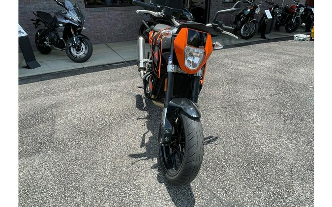 2017 KTM 690 Duke