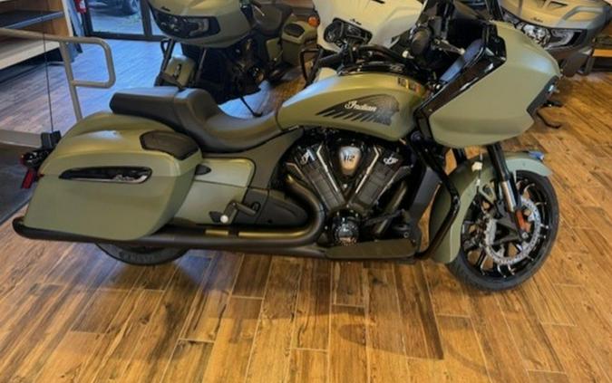 2025 Indian Challenger Dark Horse Springfield Blue