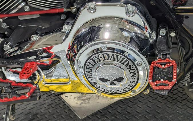 2014 Harley-Davidson® Ultra Limited Two-Tone Charcoal Pearl/Vivid Black