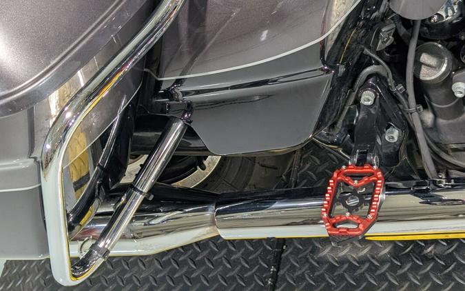 2014 Harley-Davidson® Ultra Limited Two-Tone Charcoal Pearl/Vivid Black