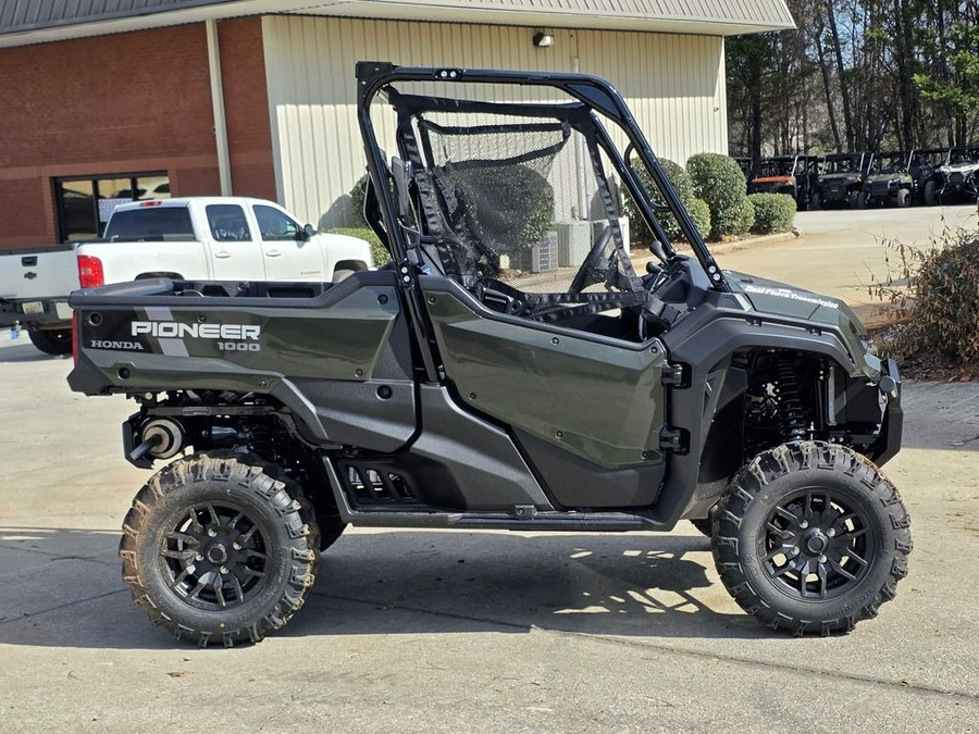 2025 Honda Pioneer 1000 Deluxe