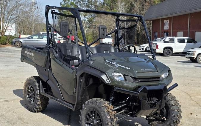 2025 Honda Pioneer 1000 Deluxe