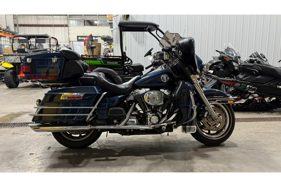 2002 ULTRA CLASSIC ELECTRA GLIDE - Harley-Davidson®