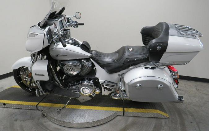 2018 Indian Motorcycle® Roadmaster® ABS Pearl White over Star Silver