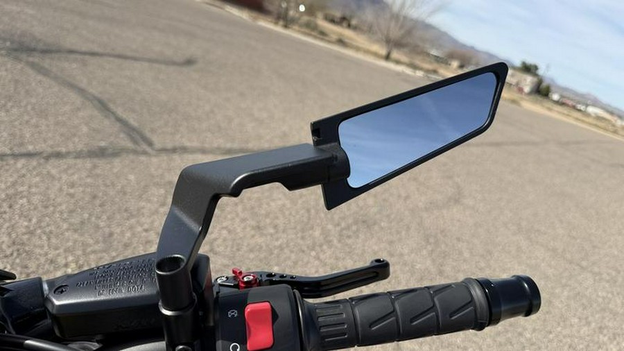 2023 Kawasaki Z900 SE