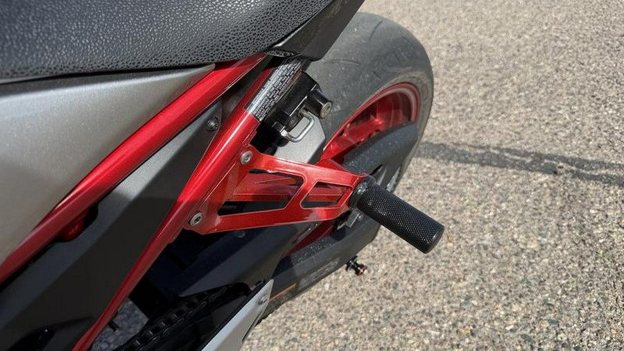 2023 Kawasaki Z900 SE