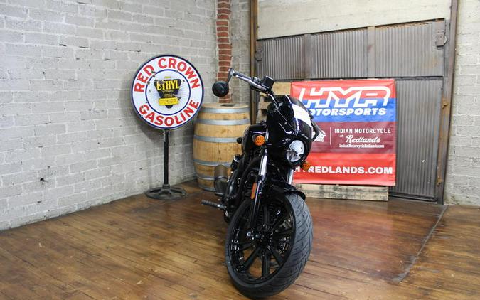 2025 Indian Motorcycle® Sport Scout® Limited +Tech Black Metallic