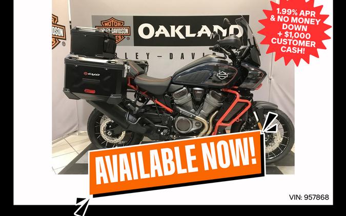 Harley-Davidson® CVO™ Pan America® 2025