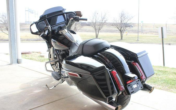 2024 Harley-Davidson® FLHX - Street Glide®