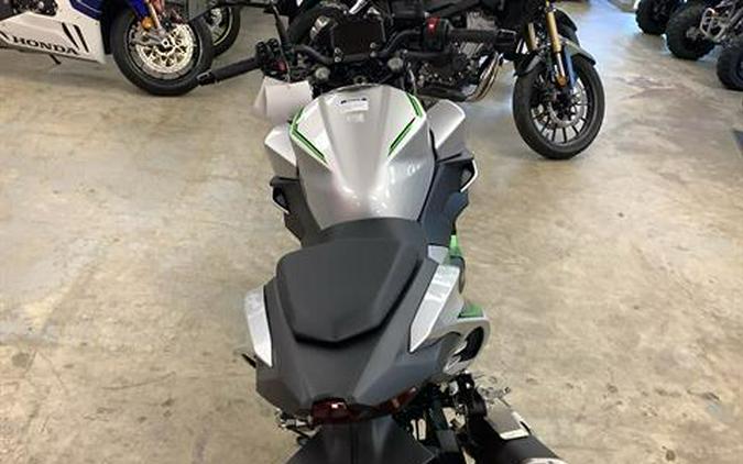 2024 Kawasaki Z7 Hybrid ABS