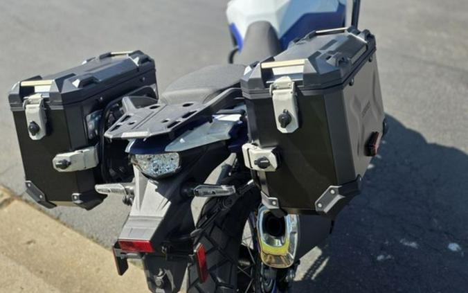 2025 Suzuki V-Strom 800DE Adventure