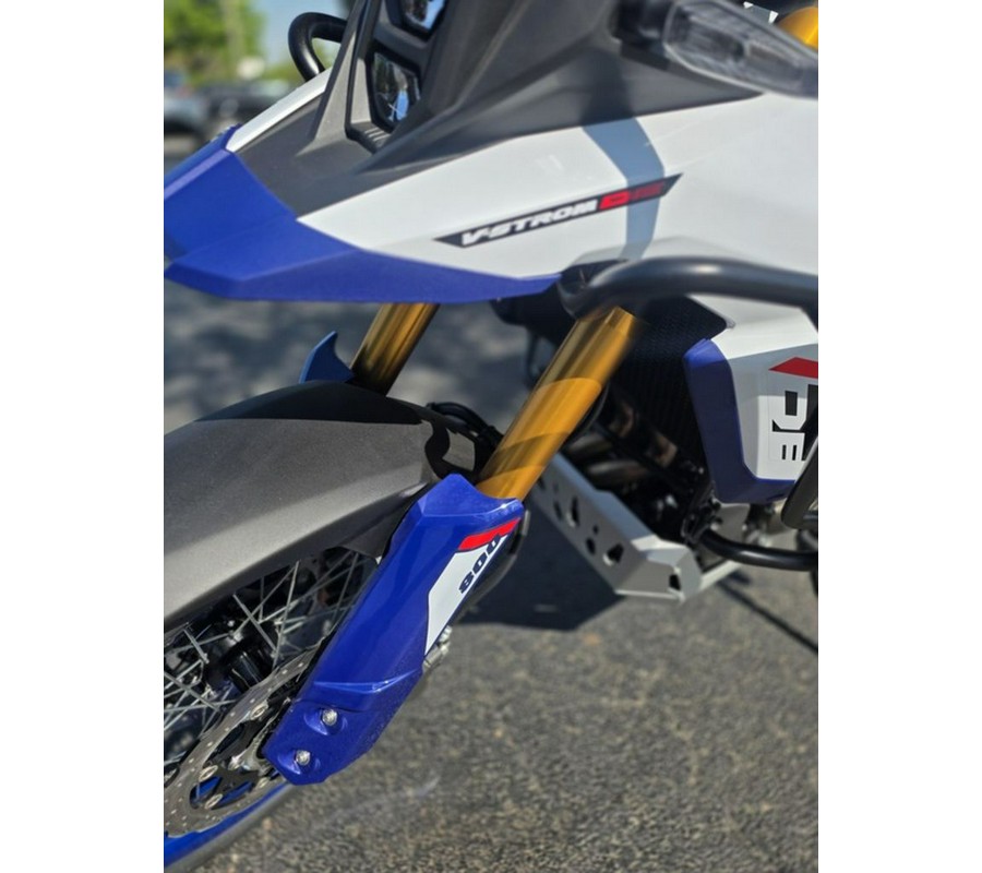 2025 Suzuki V-Strom 800DE Adventure