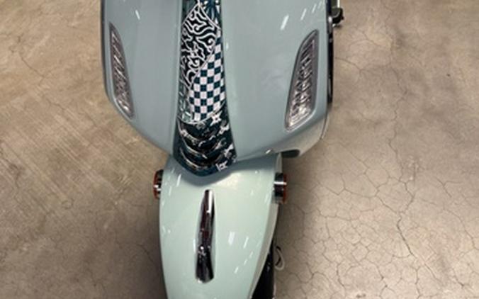 2025 Vespa Primavera 150 Batik