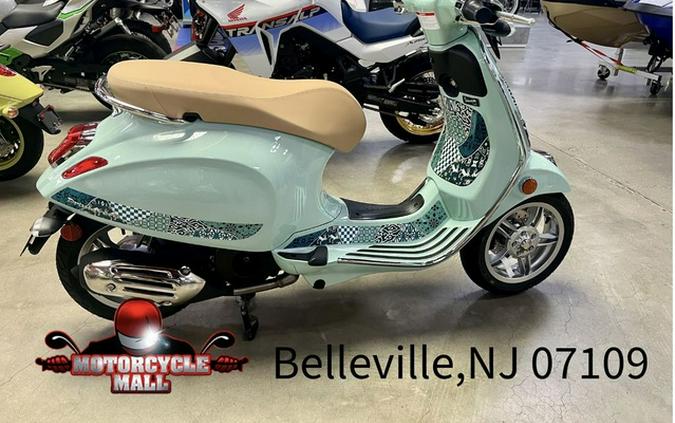 2025 Vespa Primavera 150 Batik