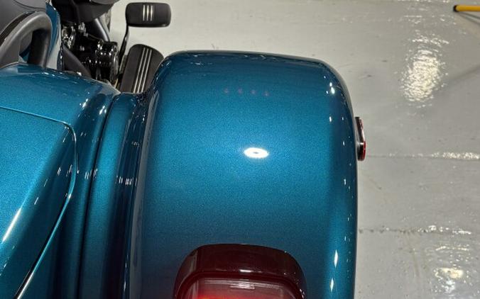 2026 Harley-Davidson® Road Glide 3 Teal Thunder Finish Black