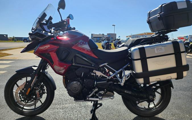 2025 Triumph Tiger 1200 GT Pro