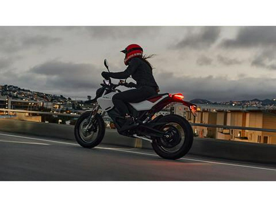 2024 Zero Motorcycles FXE