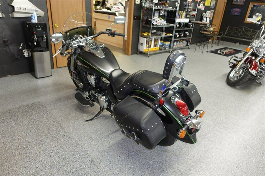 2015 Kawasaki Vulcan 900 Classic LT