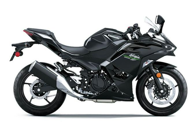 2024 Kawasaki Ninja® 500 Base