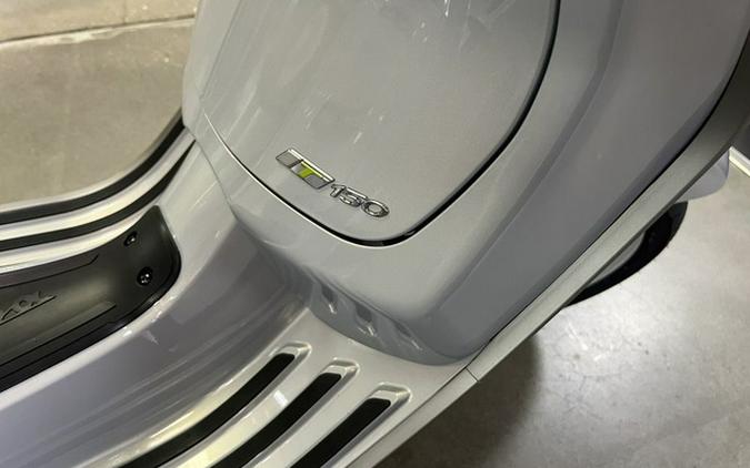 2025 Vespa Primavera 150 Tech