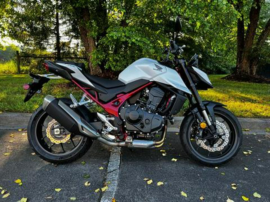 2025 Honda CB750 Hornet