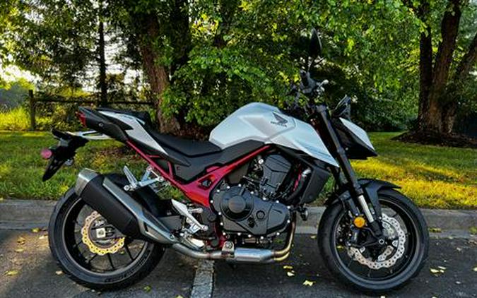 2025 Honda CB750 Hornet