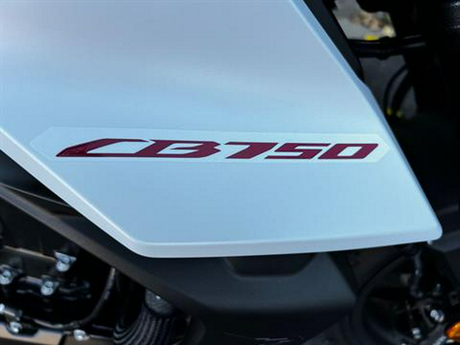 2025 Honda CB750 Hornet