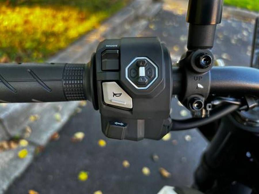 2025 Honda CB750 Hornet