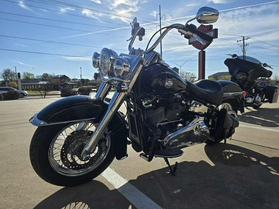 2020 Harley-Davidson® FLHC - Softail® Heritage Classic