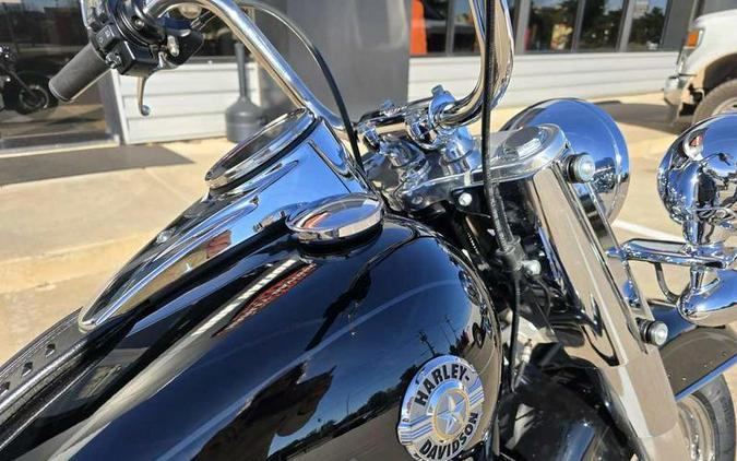 2020 Harley-Davidson® FLHC - Softail® Heritage Classic