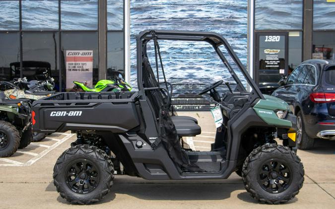 2026 Can-Am Defender DPS HD7 Compass Green