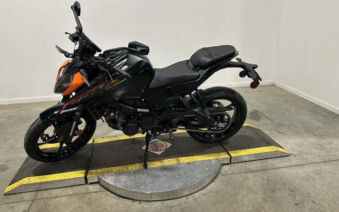 2026 KTM Duke 250