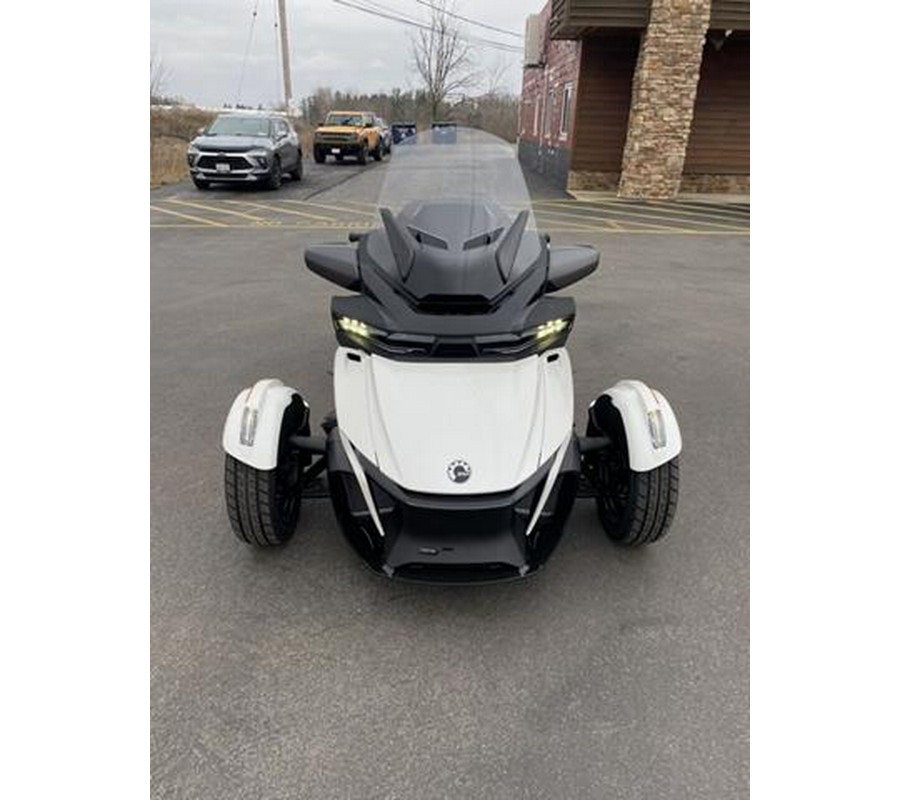 2026 Can-Am Spyder RT