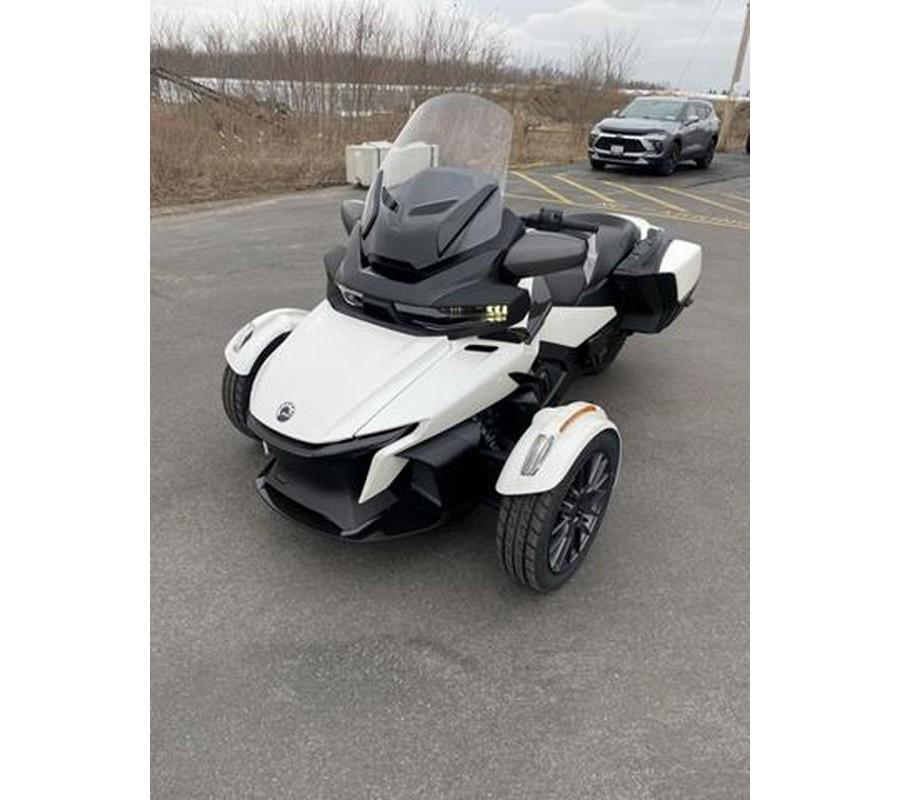 2026 Can-Am Spyder RT