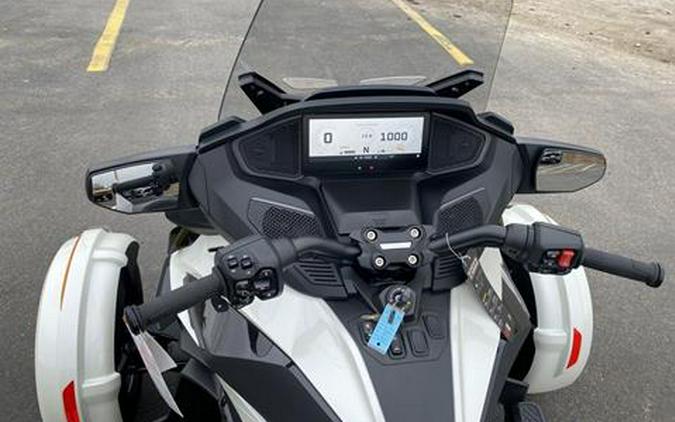 2026 Can-Am Spyder RT