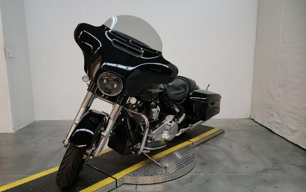 FLHXS 2017 Street Glide Special