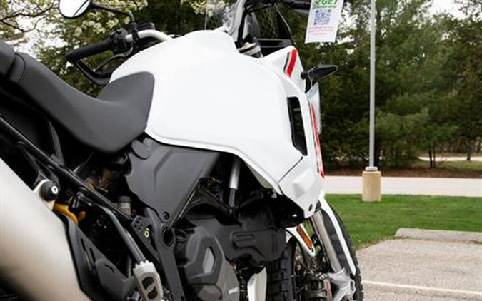 2023 Ducati DESERT X