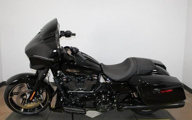 Harley-Davidson Street Glide® 2024 FLHX 84472143 VIVID BLACK