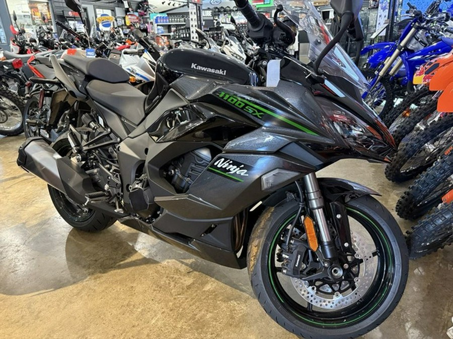 2025 Kawasaki Ninja 1100SX ABS