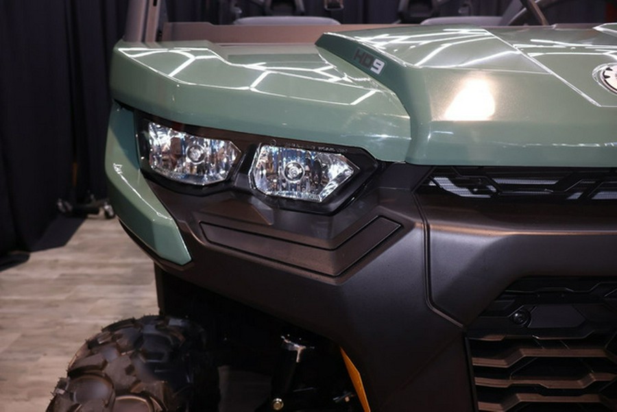 2025 Can-Am Defender MAX DPS HD7 Compass Green