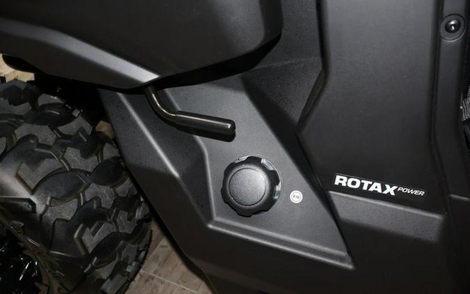 2025 Can-Am Defender MAX DPS HD7 Compass Green