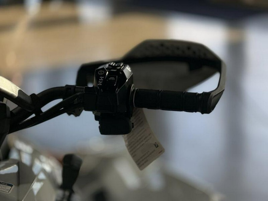 2026 Can-Am® Renegade X mr 650