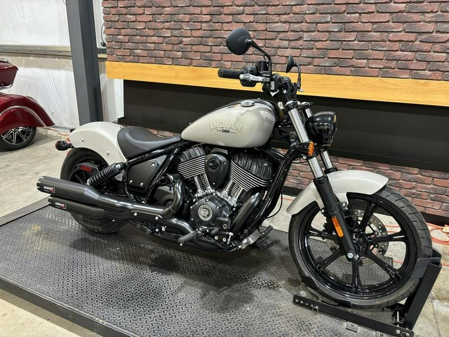 2023 Indian Motorcycle® Chief® ABS Silver Quartz Smoke