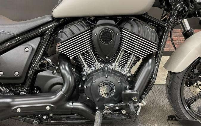 2023 Indian Motorcycle® Chief® ABS Silver Quartz Smoke