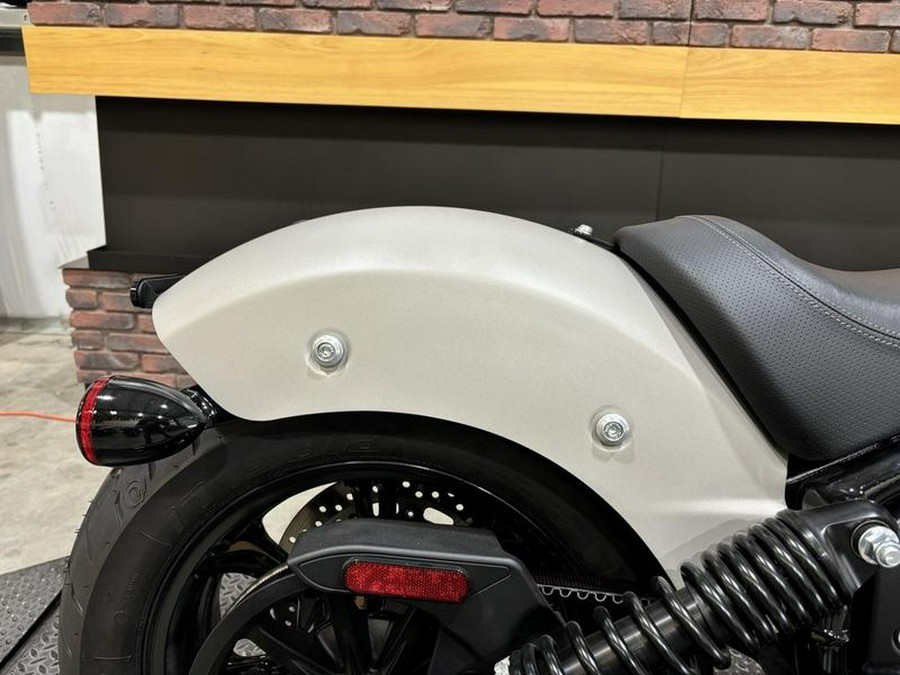 2023 Indian Motorcycle® Chief® ABS Silver Quartz Smoke