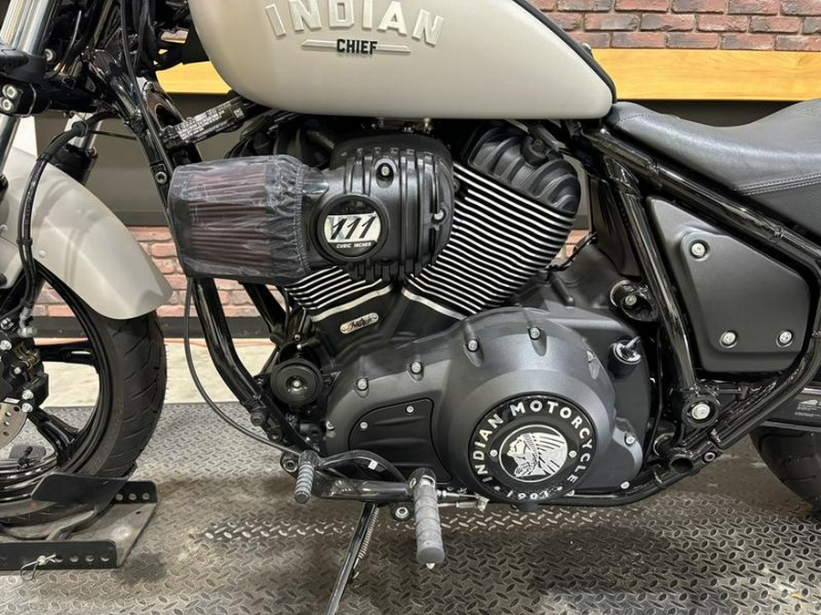 2023 Indian Motorcycle® Chief® ABS Silver Quartz Smoke