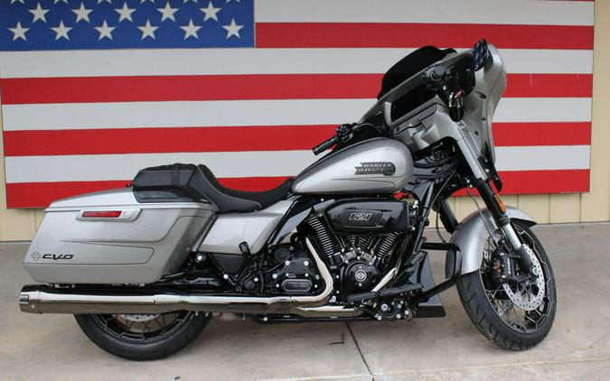 2023 Harley-Davidson® FLHXSE - CVO™ Street Glide®