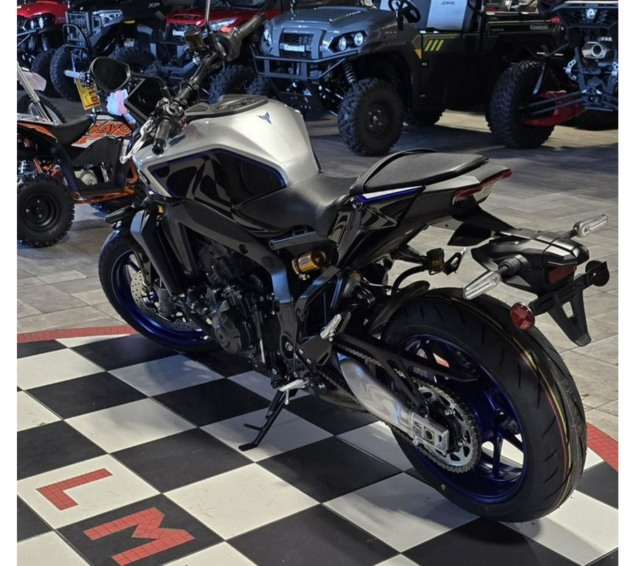 2025 Yamaha MT-09 SP