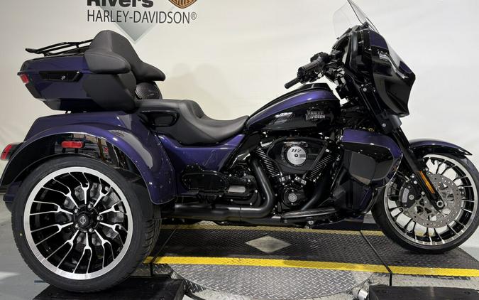 2026 Harley-Davidson® Street Glide 3 Limited Purple Abyss / Vivid Black Black Trim