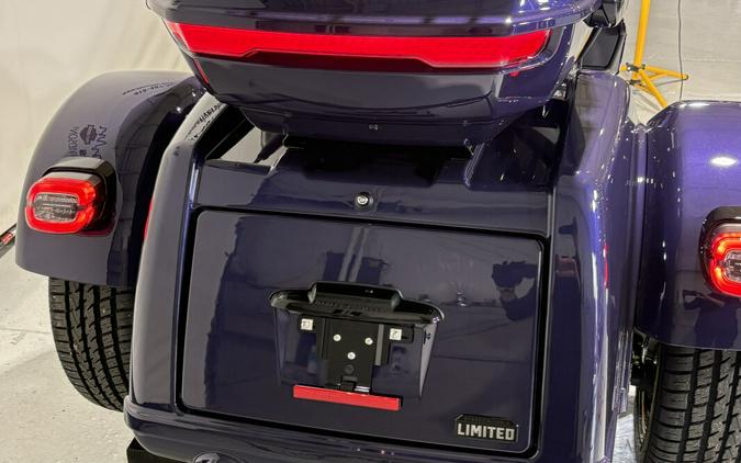 2026 Harley-Davidson® Street Glide 3 Limited Purple Abyss / Vivid Black Black Trim